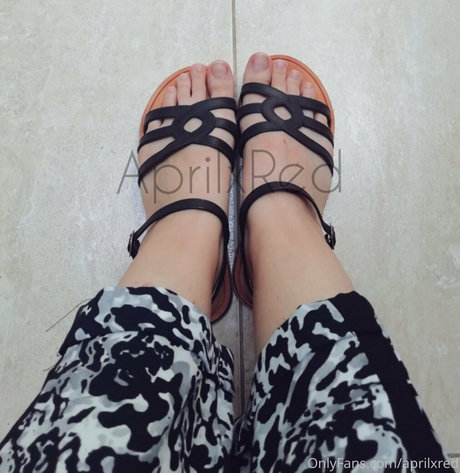 aprilxredfree セックスモデル 写真