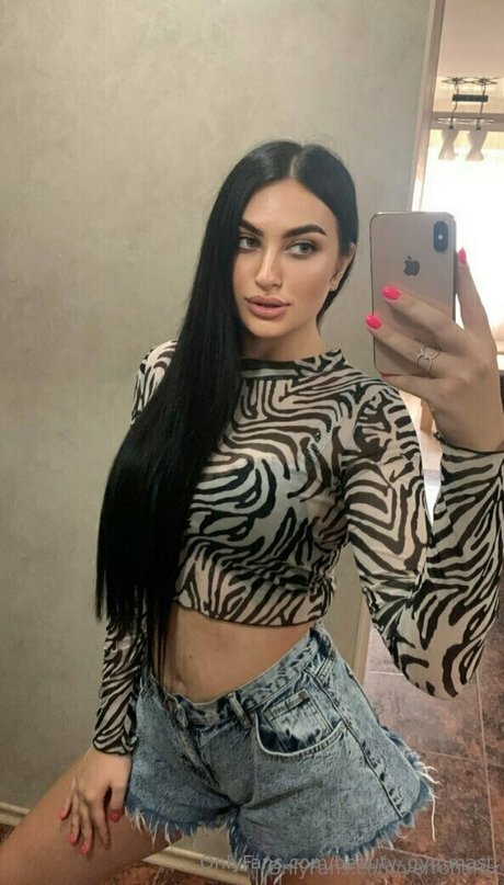 beauty gymmast エロティックなスター 画像