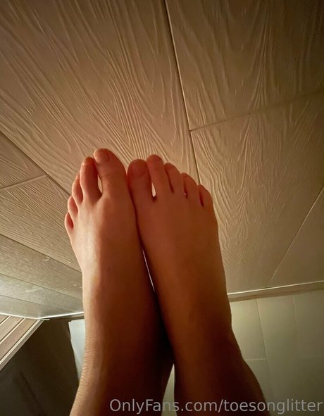 ティーンシーメールOnlyFans ヌード 写真