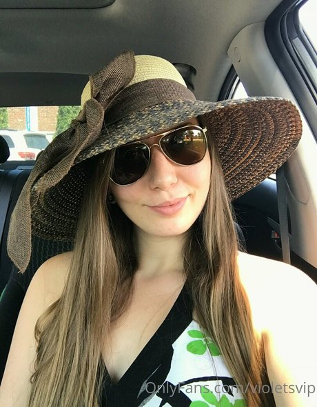 violetsvip ポルノスター 可愛い 写真