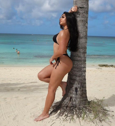 Tatiana McQuay セクシーなスター 画像