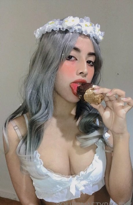 leali love ポルノスター エロティック 写真