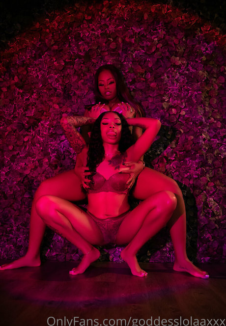 goddesslolaaxxx ホットモデル アーカイブ