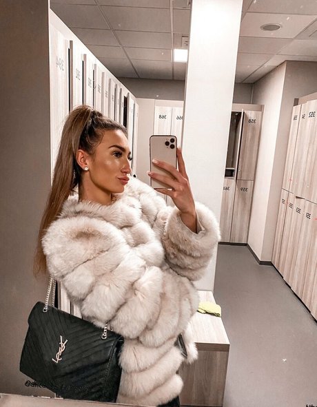 daisy elfina 無料女優 写真