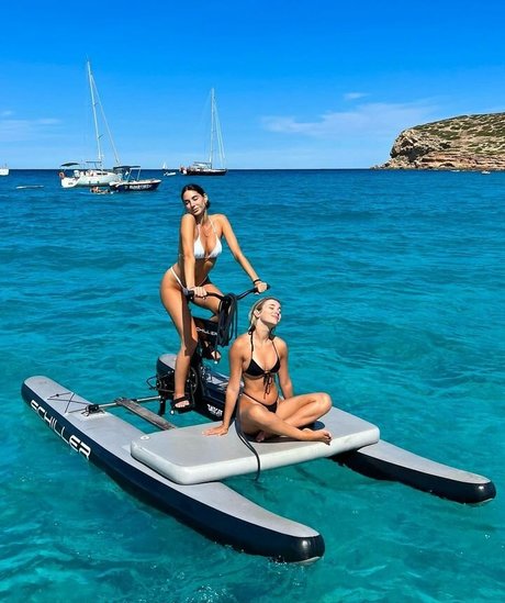 rebecastones XXXモデル 写真