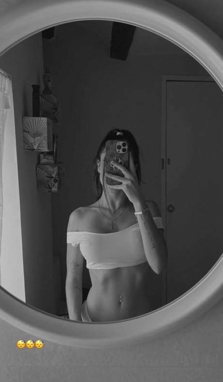 miiriiamherrero アートスター ギャラリー