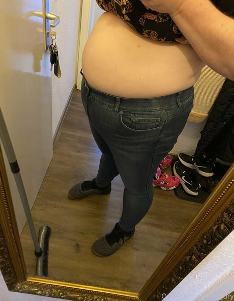 no jury ポルノスター トップ 写真