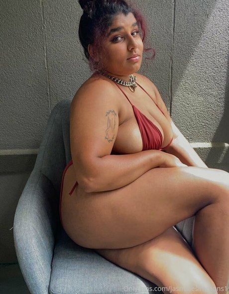 jasminesimmons top profile image