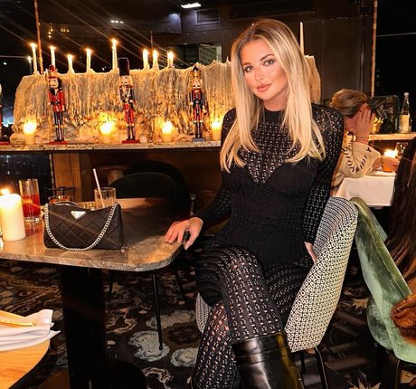 Lornamay x 女優 画像