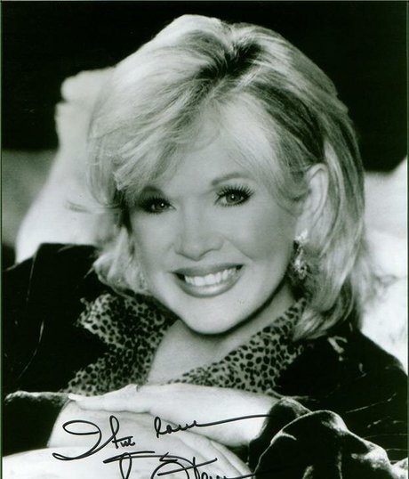 Connie Stevens 無料女優 写真