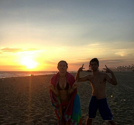 コスプレヌードOnlyFans 美しいxxx 写真