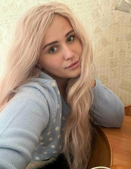 barbiesizebabe ポルノスター アート アーカイブ