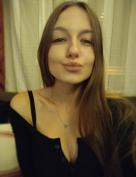 Lisadere 美しいモデル アーカイブ