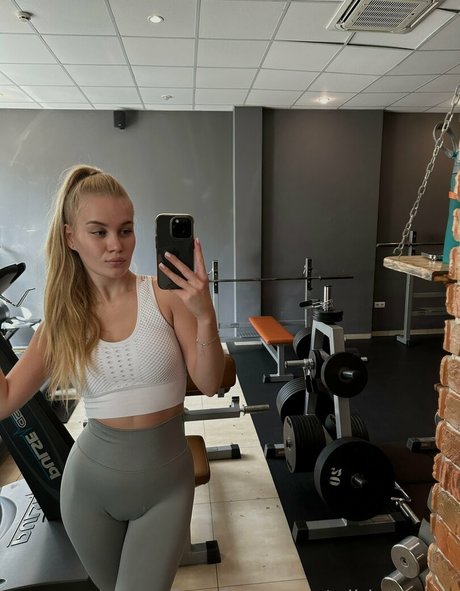 wild catxxx 美しいスター ギャラリー