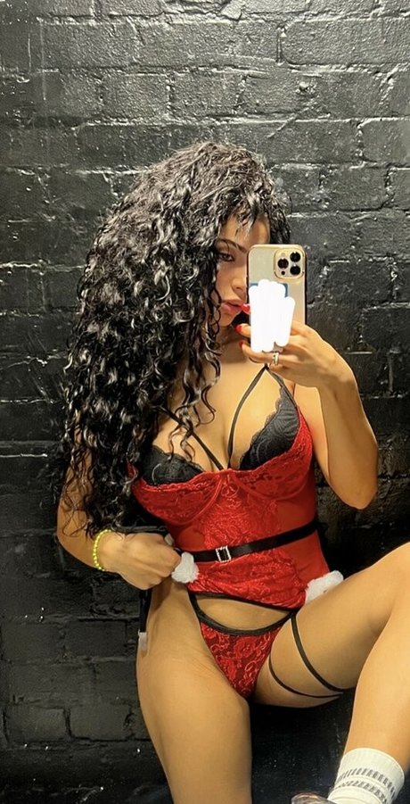 Leareynafaria アートモデル アーカイブ