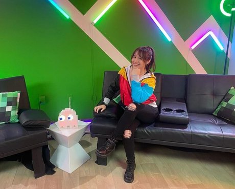 Chelsea Cook 無料スター 画像