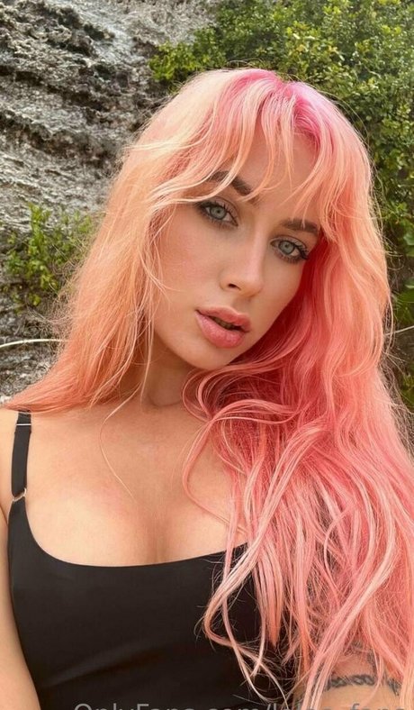 lolaa fansvip HD女優 写真