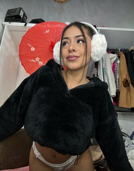 Merith Aranda セックスモデル 画像