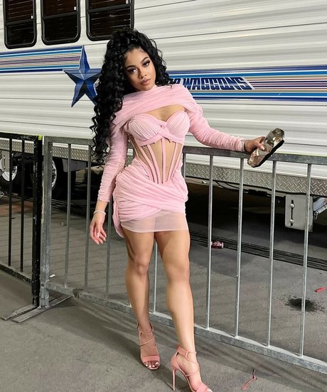 Rappers Daughters 独占スター 写真