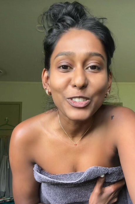 Venorika エロティック女優 画像