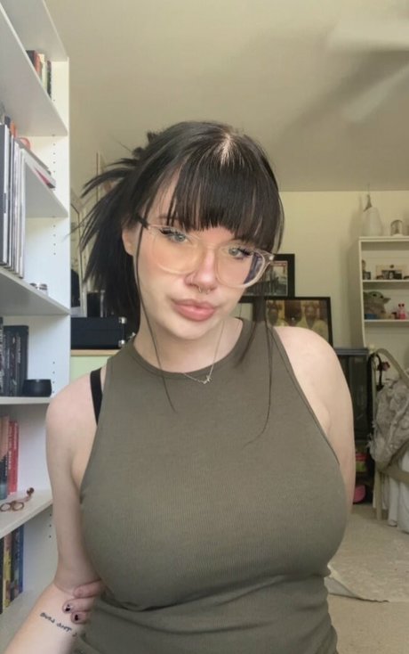 sexymigraines 無料女優 写真