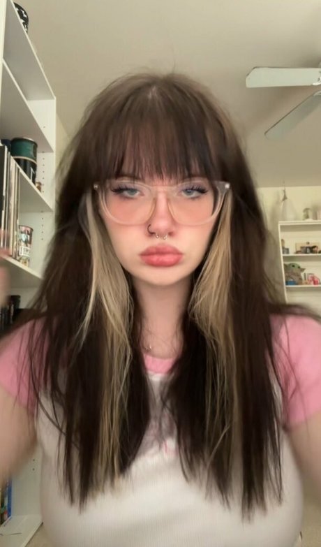 sexymigraines XXXモデル 画像