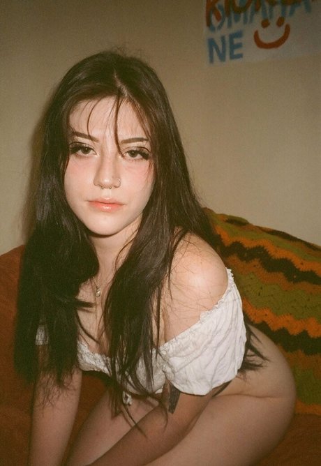 angelbunnigrl エロティックモデル 写真