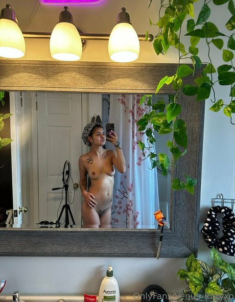 venus kittyxo ポルノスター 素敵 画像