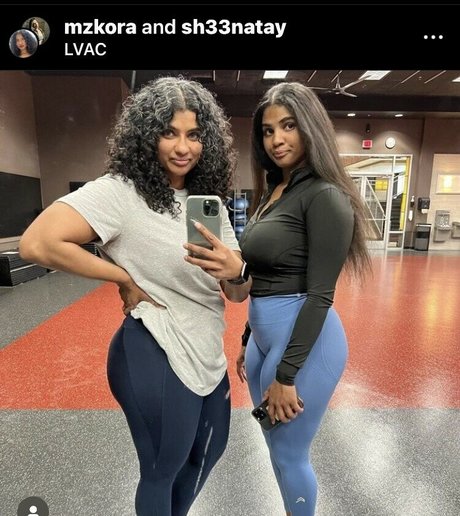 MzKora 美しいモデル 写真