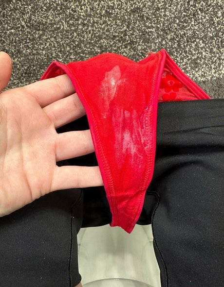 アヘ顔 OnlyFans 美しいヌード アーカイブ