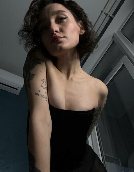 アジア人痴女OnlyFans 無料裸 画像