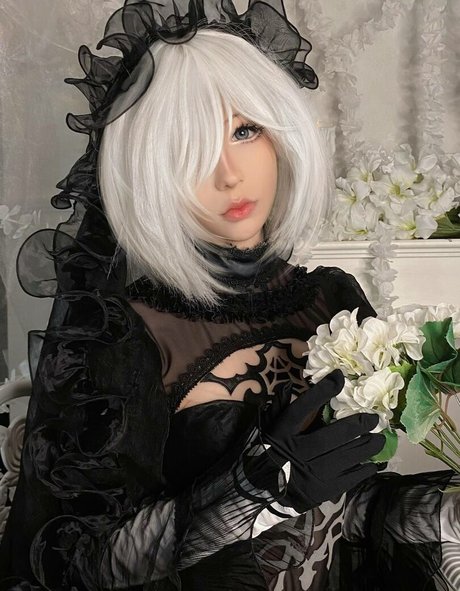 痩せた黒人ティーンOnlyFans エロチック 写真