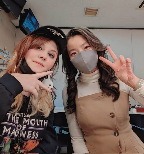 OniGiri ポルノスター 高品質 画像