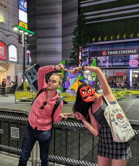 OniGiri ポルノスター ヌード 写真