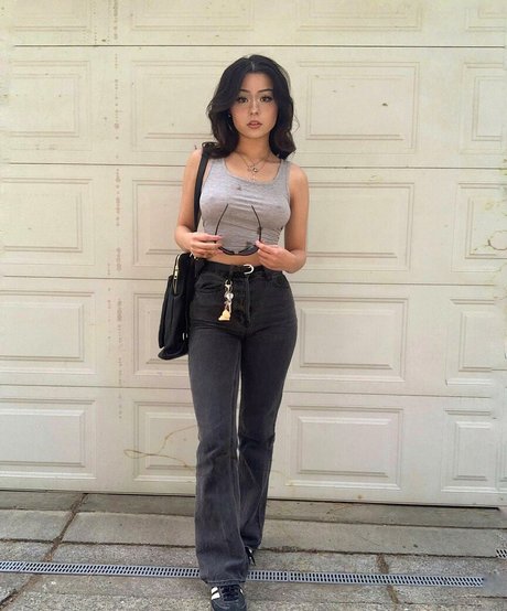 Sohanna Ricci セックスモデル 写真