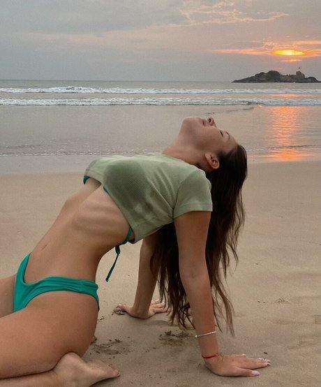 曲線美の赤毛OnlyFans 無料ポルノ ギャラリー