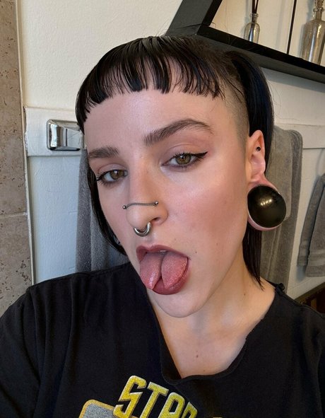 手袋onlyfans 美しい 画像