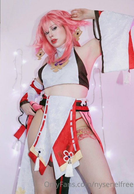 nysenelfree かわいいポルノスター ギャラリー