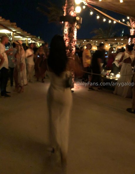 anygalop ポルノスター 画像