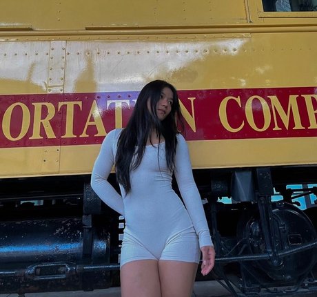 ぽっちゃりブロンドOnlyFans 限定 写真