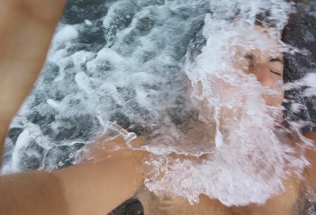 Angela Lavilla Canedo xxxポルノスター 写真