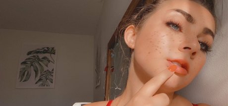 kkirafoxx トップ女優 画像