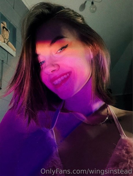 dollynextdoor ヌードスター 写真