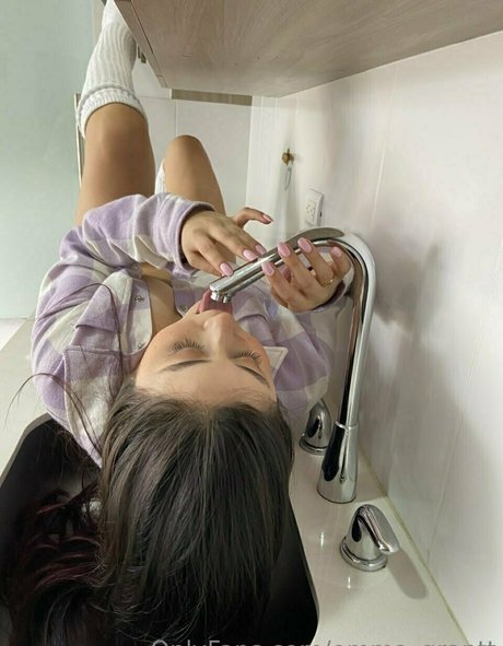 熟女 BBC OnlyFans アダルト 画像