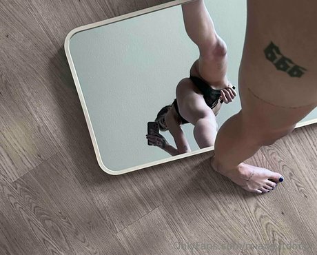 mianextdooor 美しいポルノスター ギャラリー