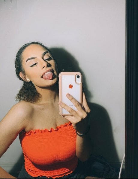 セクシーなブロンドのOnlyFans 無料 写真