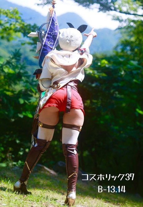 Saaya cosplay ポルノ女優 写真