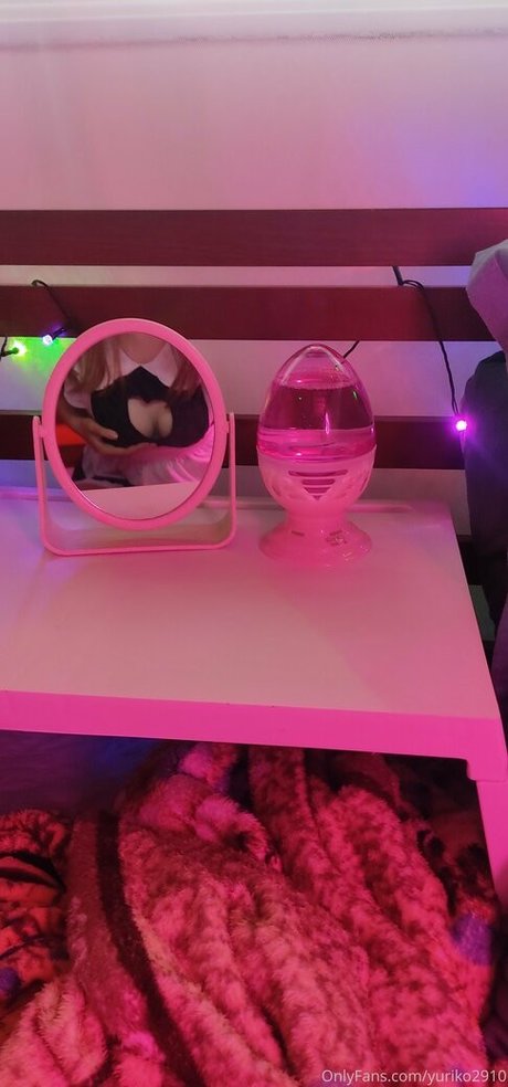 ayakamoe2910 ポルノスター 素敵 写真