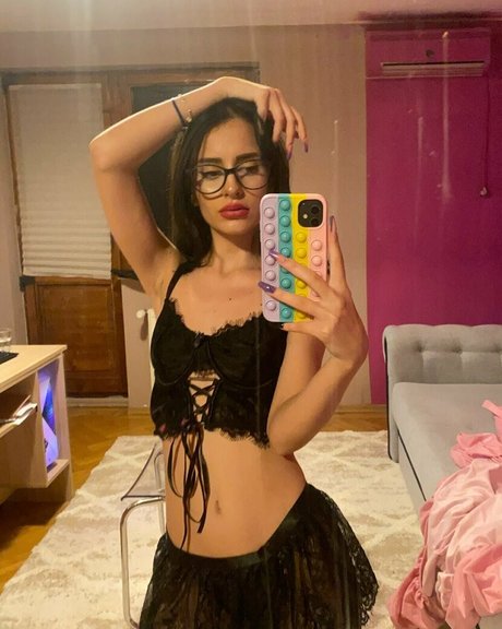 mimi uwu セックスポルノスター 写真