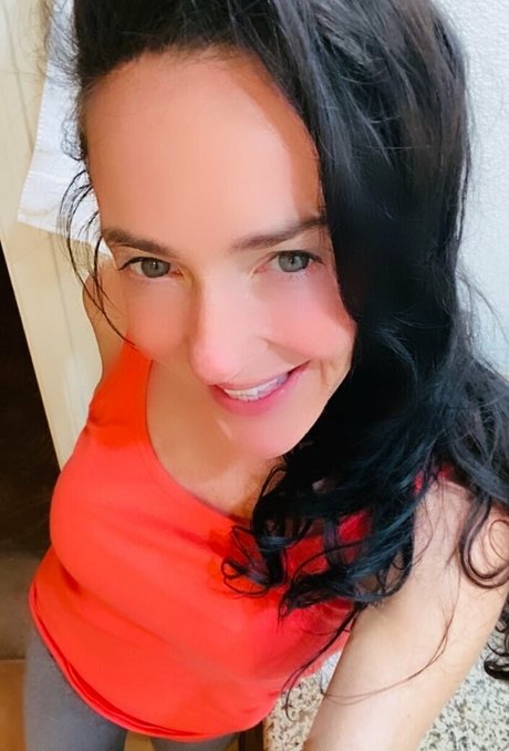 lilrosiedoll 完璧なモデル 画像